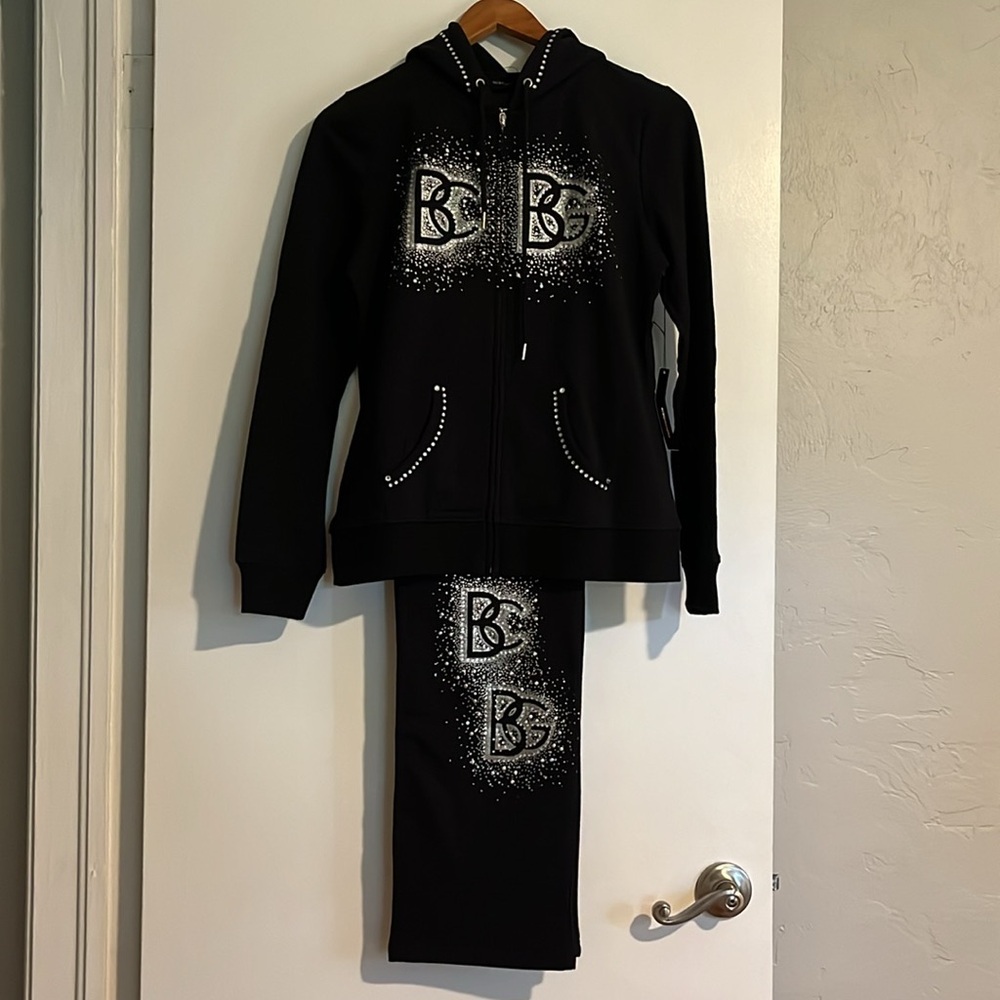 BCBGMAXAZRIA RARE BLACK WITH RINESTONES SET OF HOODIE AND PANTS.
